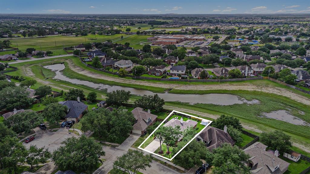 235 River Basin Lane, League City, Texas image 31