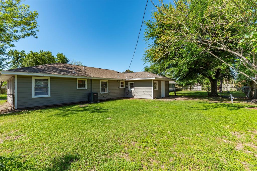 2910 Vance Avenue, Texas City, Texas image 25