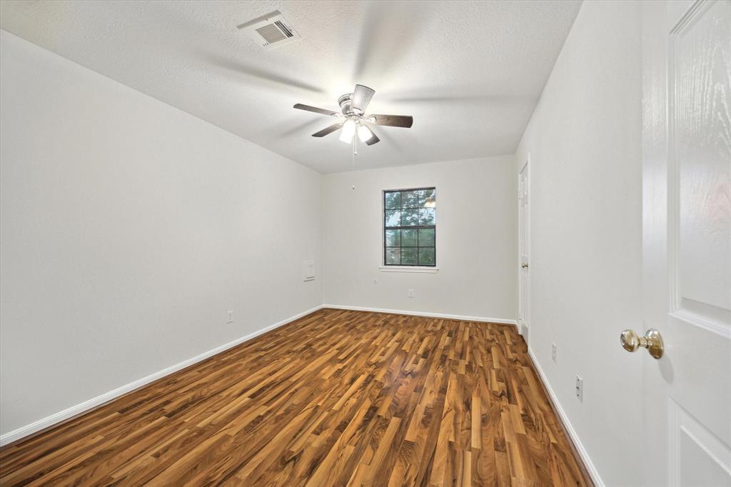 2317 Green Tee Drive, Pearland, Texas image 24