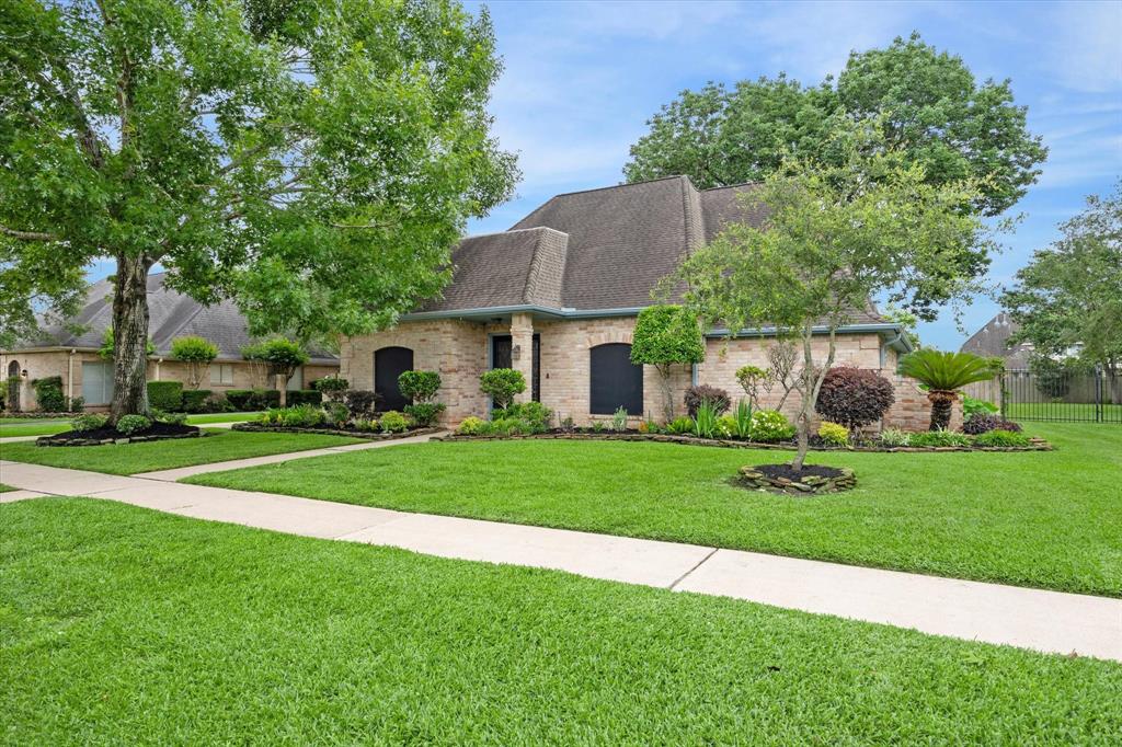 2317 Green Tee Drive, Pearland, Texas image 43