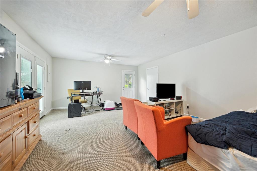 2317 Green Tee Drive, Pearland, Texas image 31