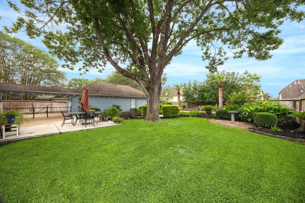 2317 Green Tee Drive, Pearland, Texas image 37