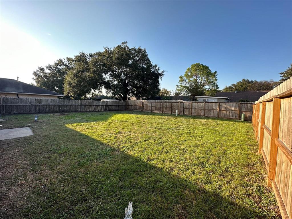 7706 Deadwood Drive, Houston, Texas image 14