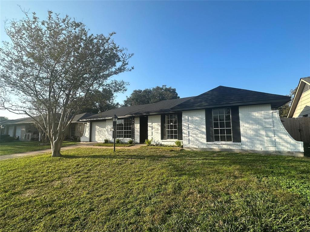 7706 Deadwood Drive, Houston, Texas image 2