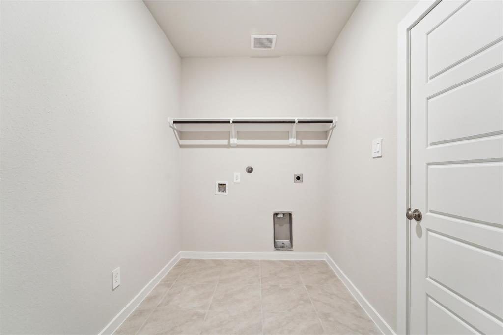 7738 Beaufort Lane, Baytown, Texas image 26