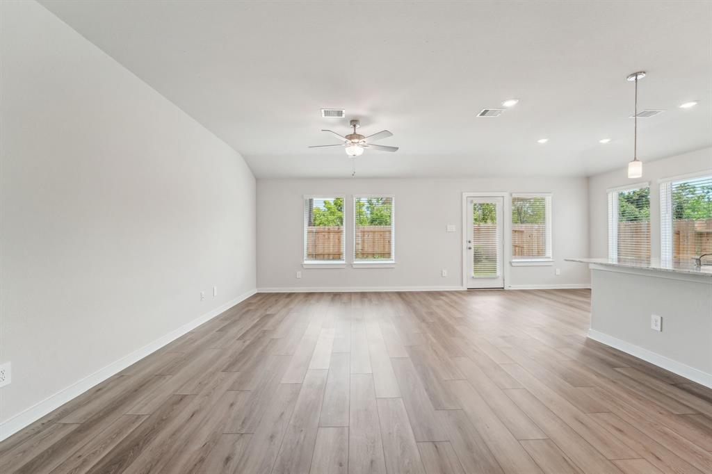 7738 Beaufort Lane, Baytown, Texas image 6