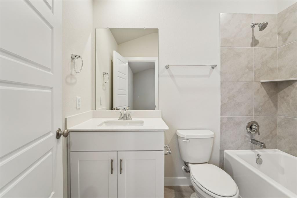 7738 Beaufort Lane, Baytown, Texas image 25
