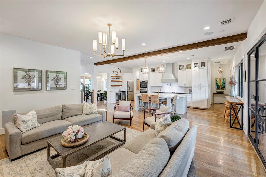1229 Kinley Lane, Houston, Texas image 14