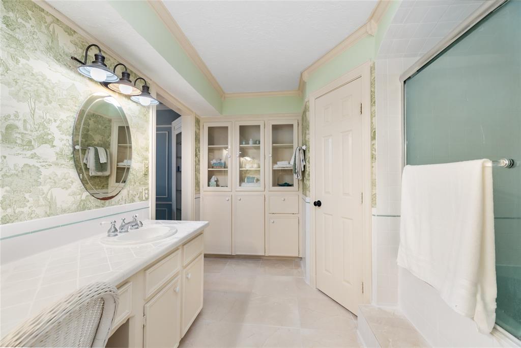 15611 Ripplewind Lane, Houston, Texas image 15