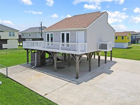 4111 Navarro, Galveston, TX 77554 - #: 35739051