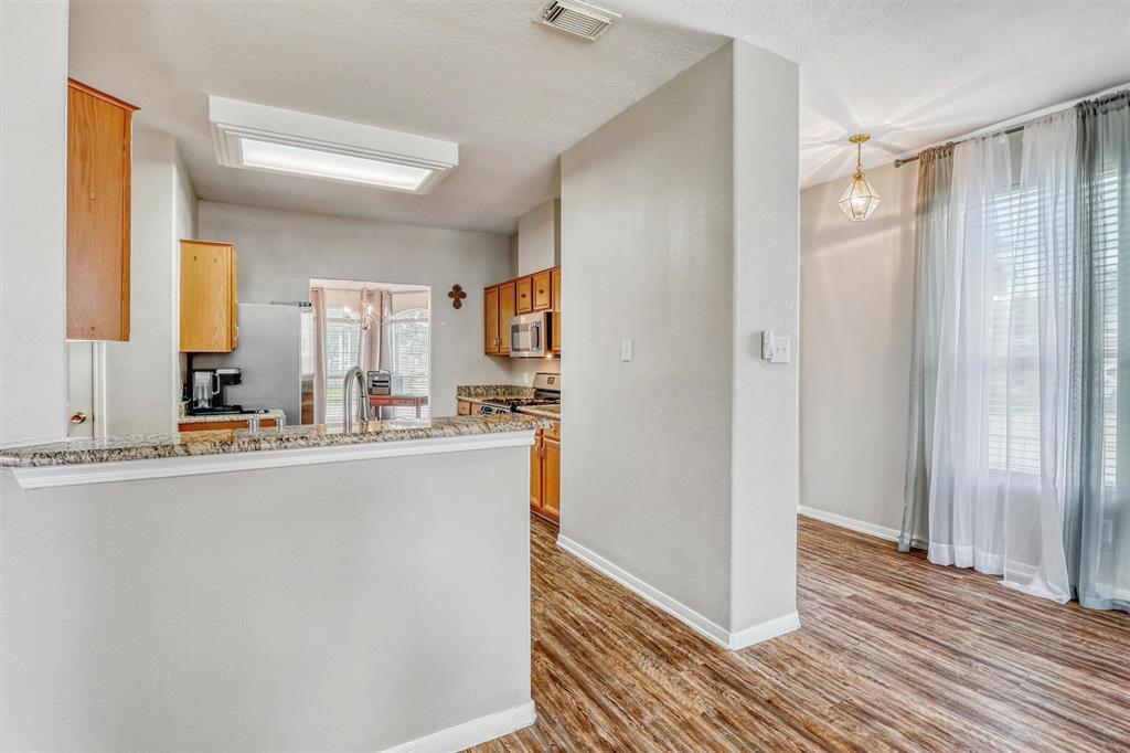 12223 Hawthorne Hill Circle, Humble, Texas image 9