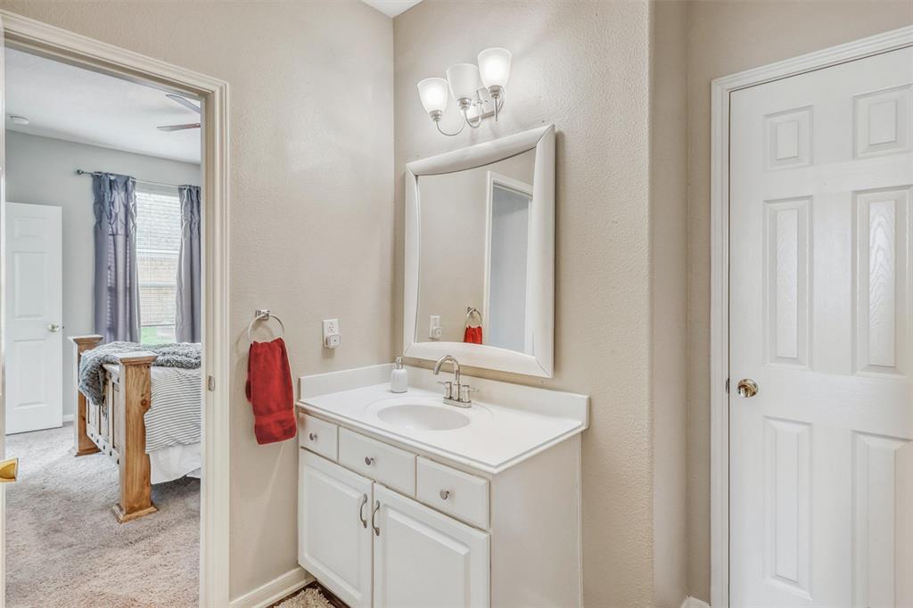 12223 Hawthorne Hill Circle, Humble, Texas image 21