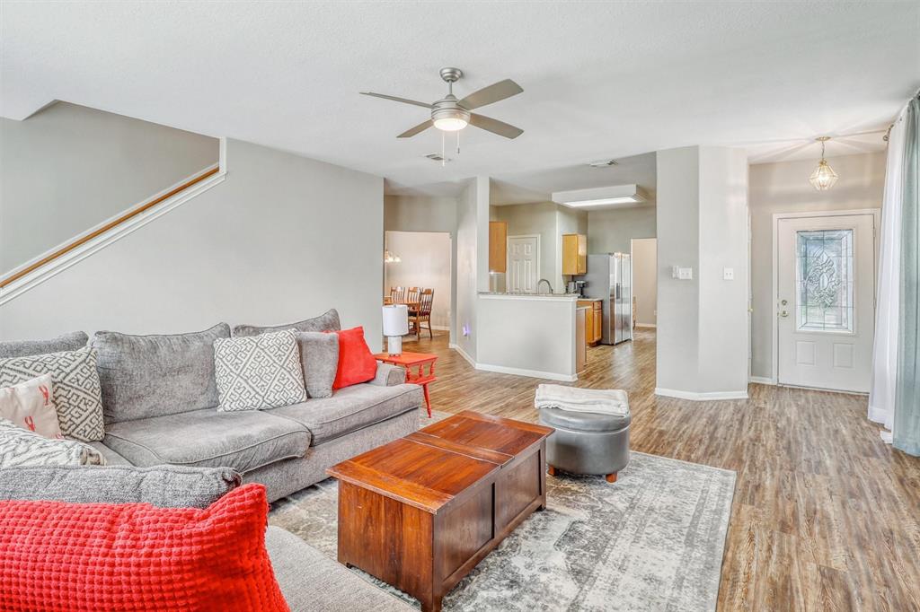 12223 Hawthorne Hill Circle, Humble, Texas image 6
