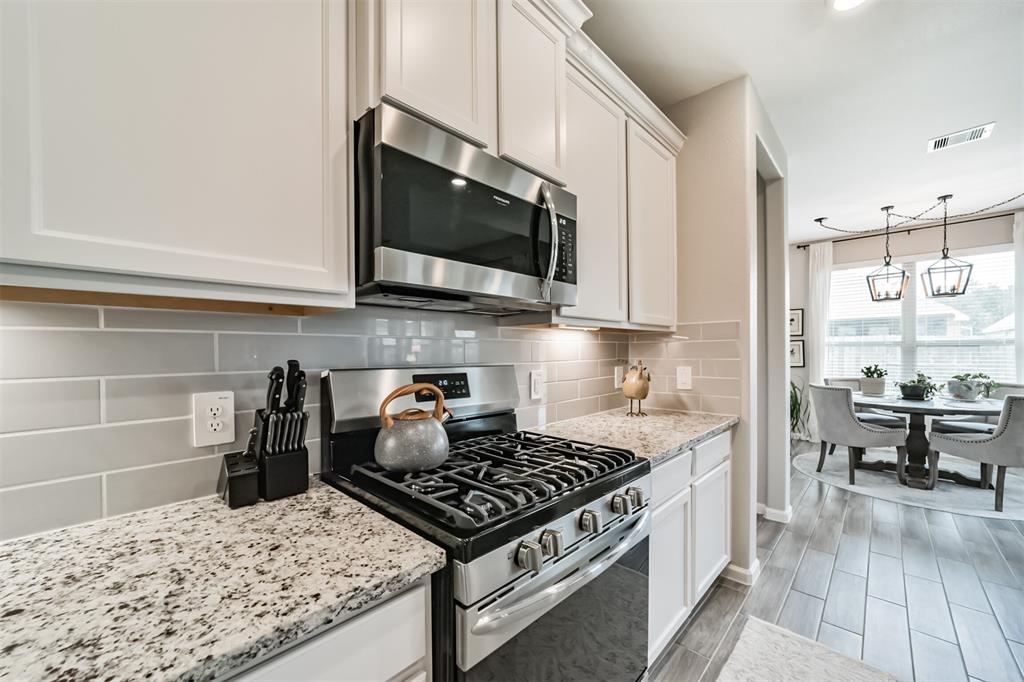 17750 Misty Brook Lane, Conroe, Texas image 18