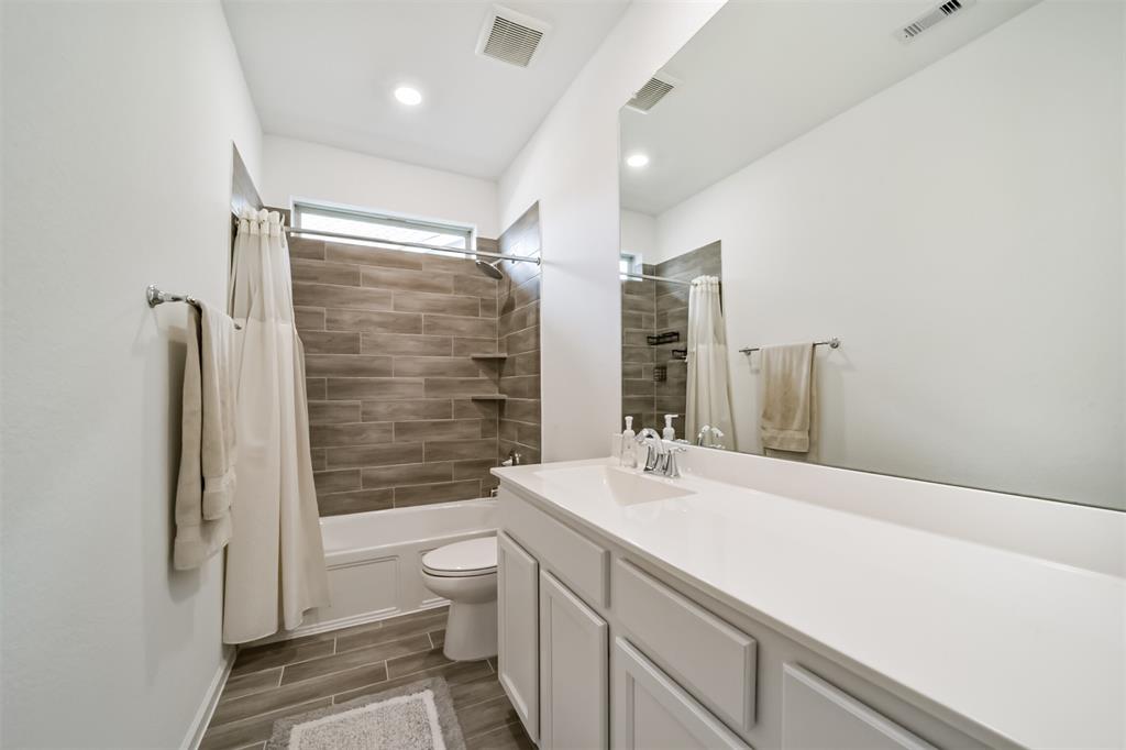 17750 Misty Brook Lane, Conroe, Texas image 9