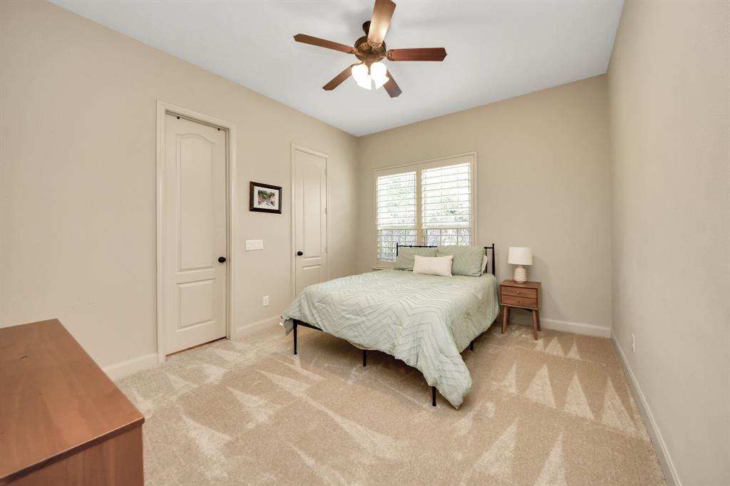 11415 Stonecreek Bend Lane, Cypress, Texas image 31