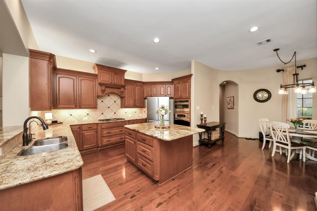 11415 Stonecreek Bend Lane, Cypress, Texas image 14