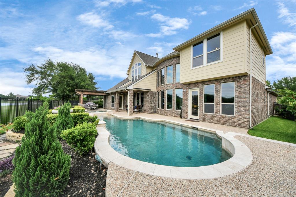 11415 Stonecreek Bend Lane, Cypress, Texas image 40