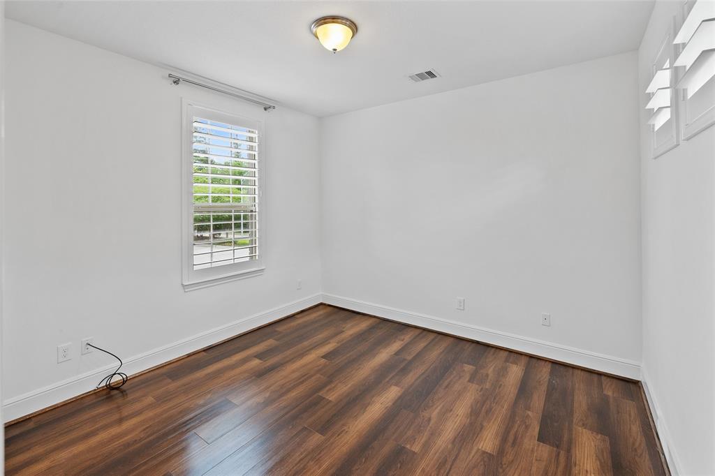 211 Twilight Toast Drive, Conroe, Texas image 31