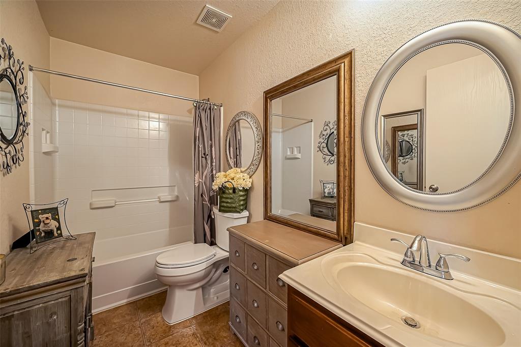1931 Eastmont Lane, Missouri City, Texas image 24