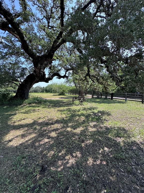 6346 Sand Rock Rd, La Grange, Texas image 21