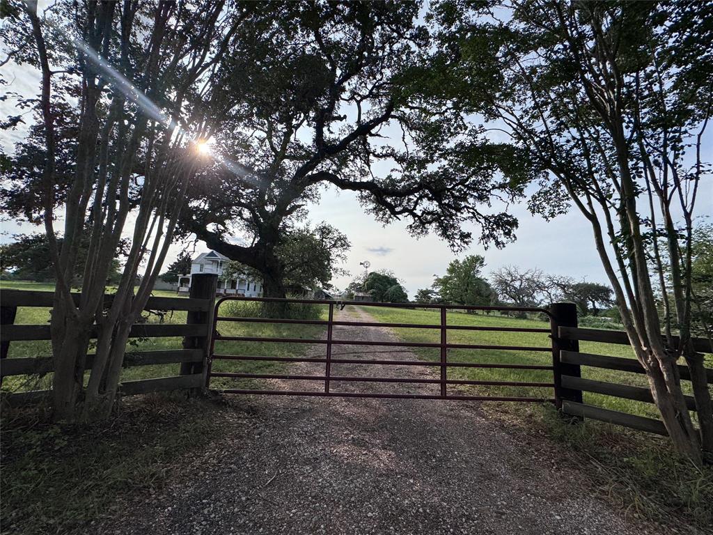 6346 Sand Rock Rd, La Grange, Texas image 25
