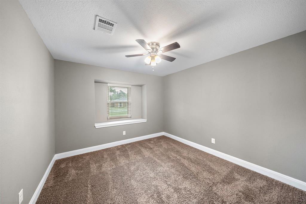 1111 Robert Street, Pearland, Texas image 14