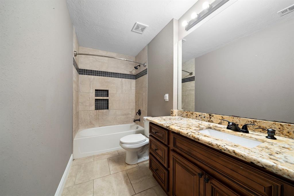 1111 Robert Street, Pearland, Texas image 15
