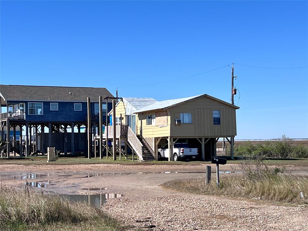 110 Lindrose Street, Freeport, Texas image 2