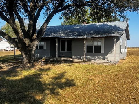 Photo of 3527 S State Highway 71 Hwy, El Campo, TX 77437 (MLS # 95181162)