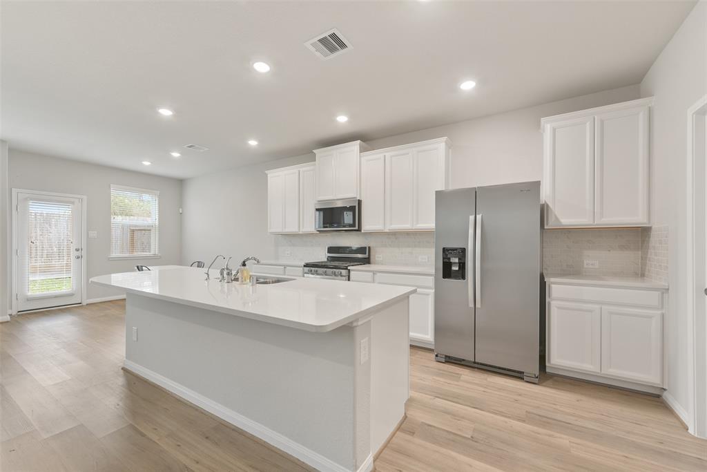 1726 La Magnolia Drive, Houston, Texas image 9