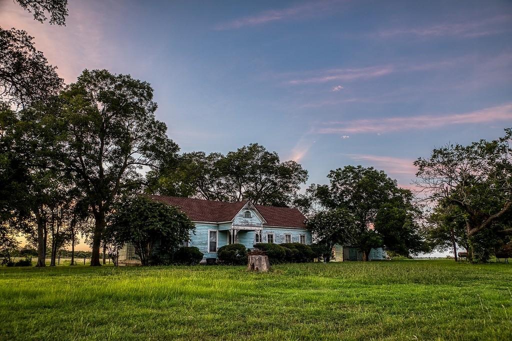 9909 Latium Cemetery Road, Burton, Texas image 6