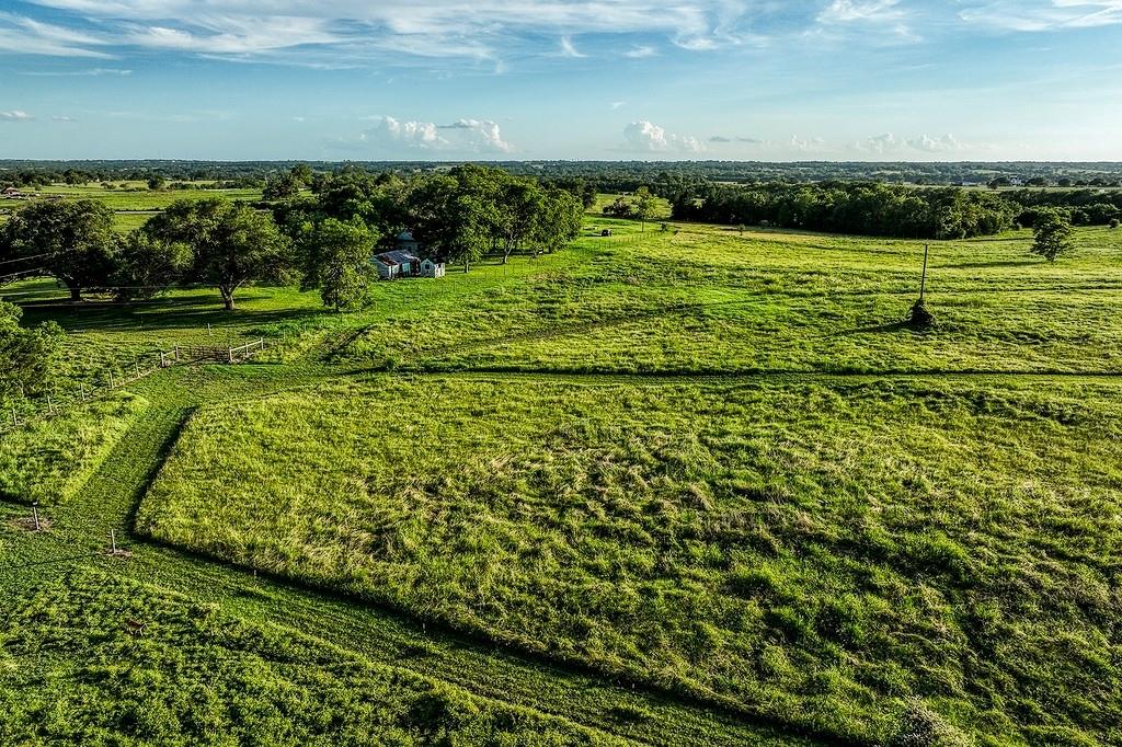 9909 Latium Cemetery Road, Burton, Texas image 16