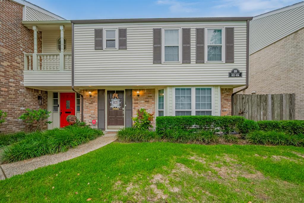 836 Wax Myrtle Lane, Houston, Texas image 1