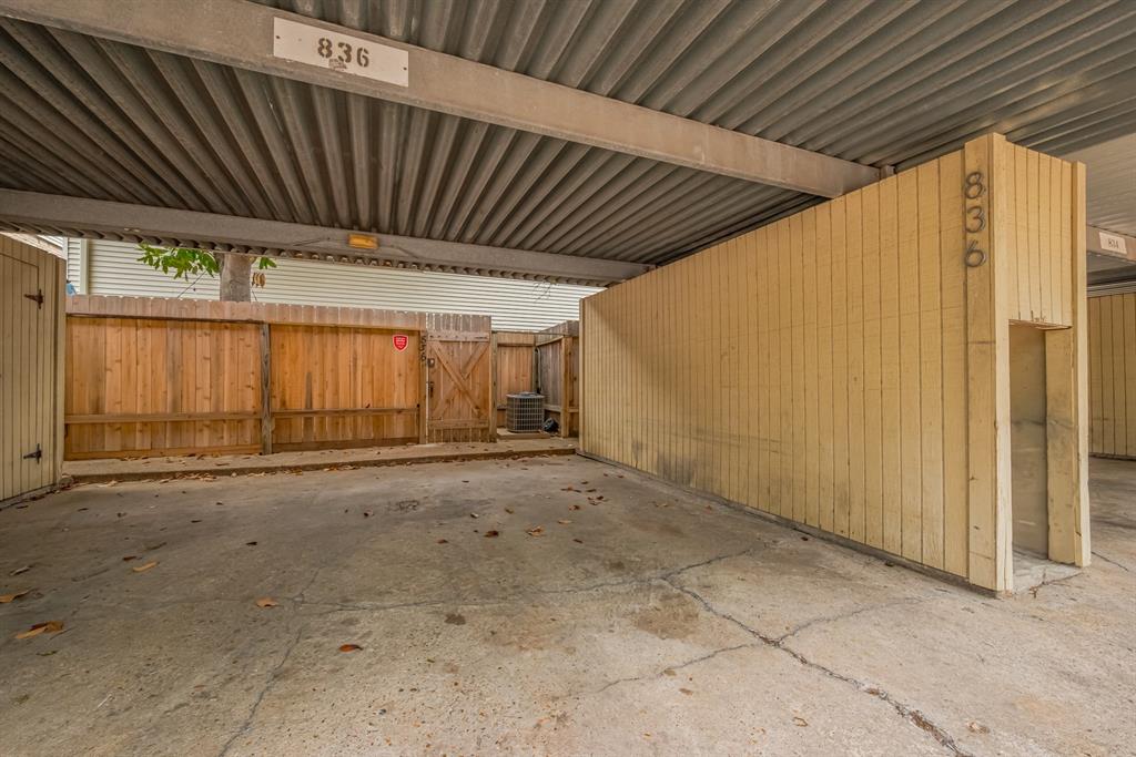 836 Wax Myrtle Lane, Houston, Texas image 35