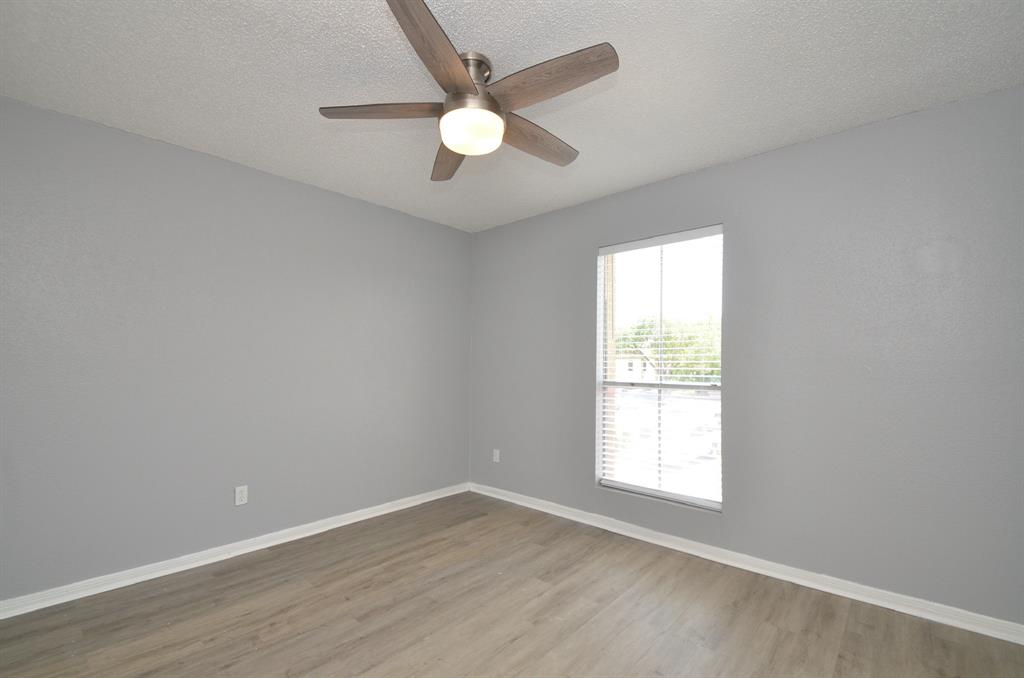 1516 Bay Area Boulevard #C6, Houston, Texas image 18