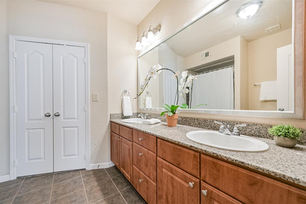 1711 Old Spanish Trail #340, Houston, Texas image 14