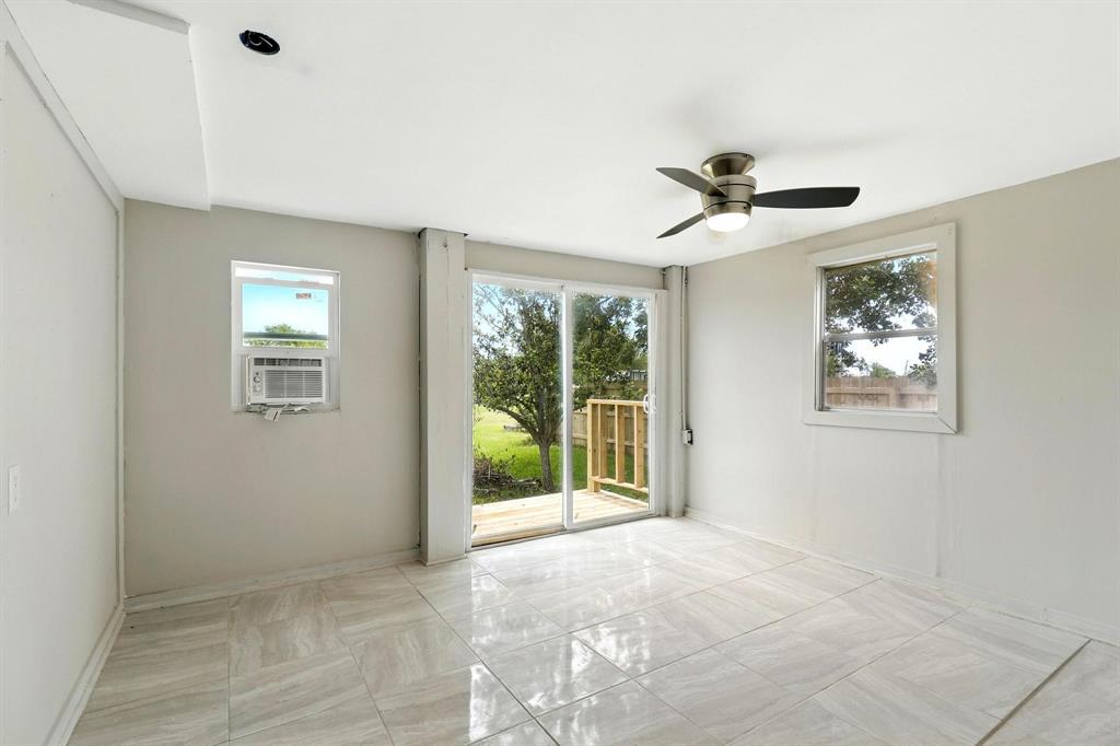 307 Shepard Lane, Brenham, Texas image 1