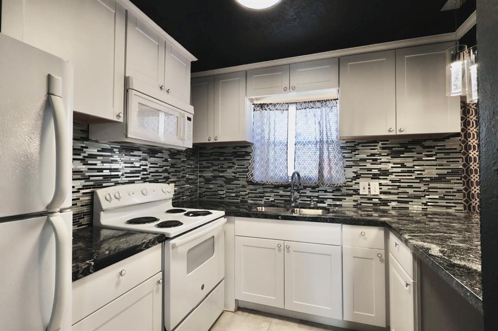 1950 Spenwick Drive #348K, Houston, Texas image 2