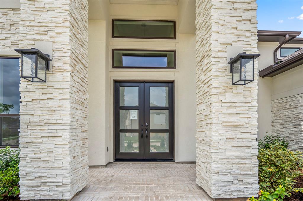 9618 Leafgate Court