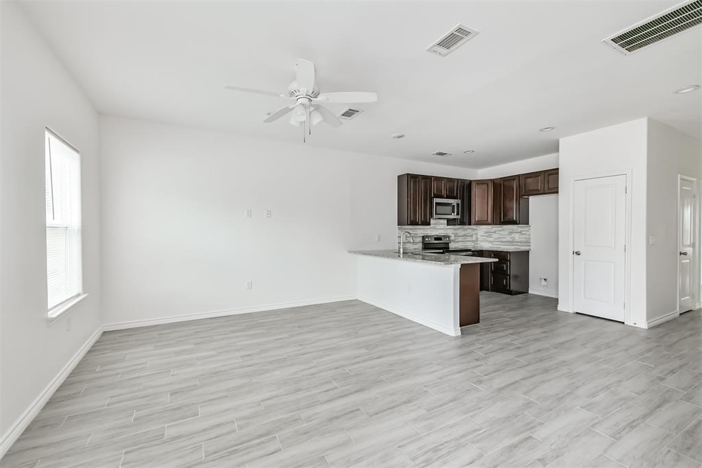 16927 Juneau