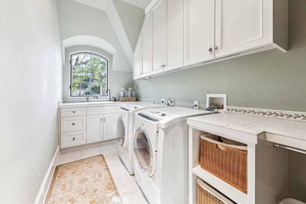5108 Pine Street, Bellaire, Texas image 38