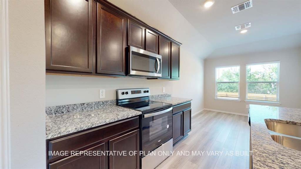 12537 Tarres Court, Lorena, Texas image 3