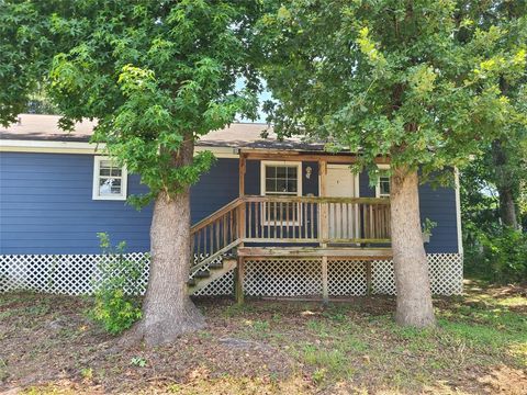 Photo of 801 Queenswood #C, Montgomery, TX 77316 (MLS # 92932629)