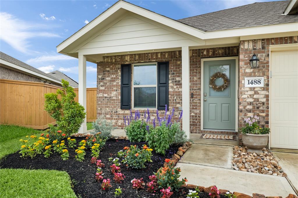 1488 Twilight Green Drive, Katy, Texas image 3