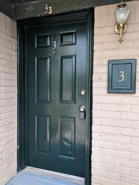 Photo of 915 Alexander Street #3, Houston, TX 77008 (MLS # 18890330)