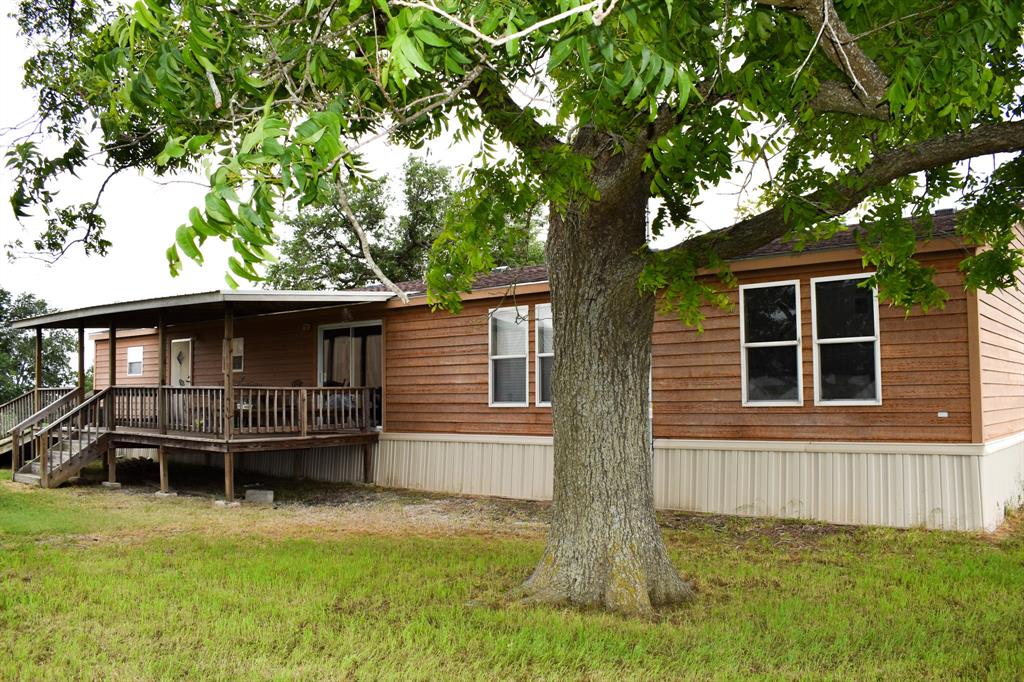 443 County Road 280, Shiner, Texas image 18