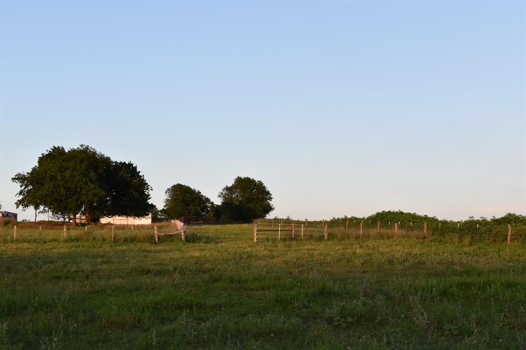 443 County Road 280, Shiner, Texas image 28