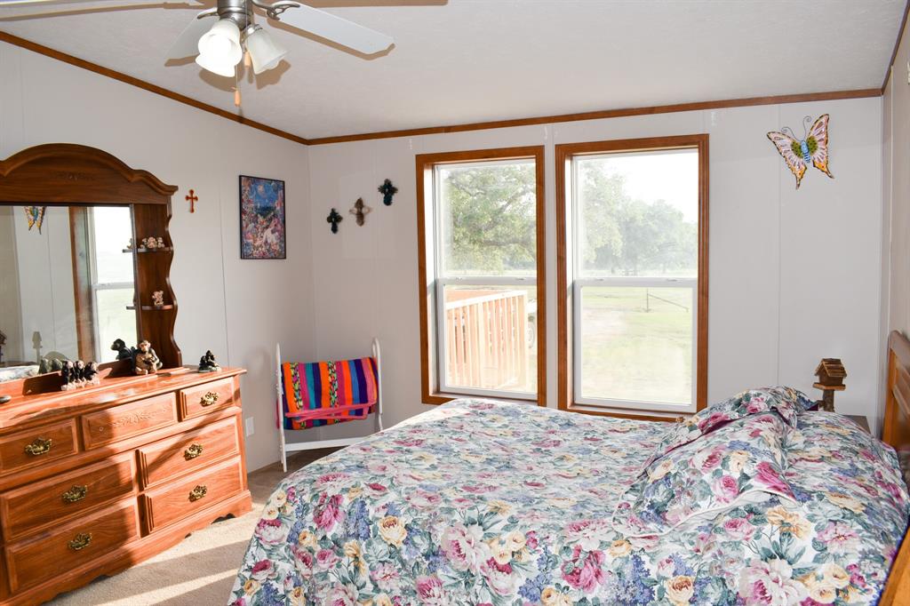 443 County Road 280, Shiner, Texas image 16