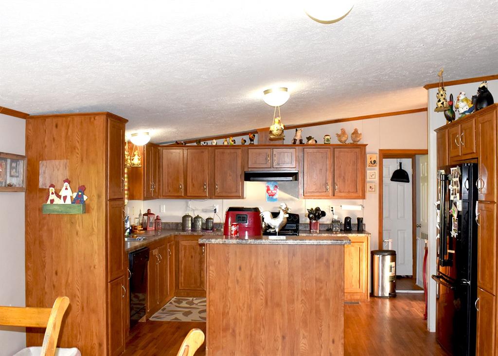 443 County Road 280, Shiner, Texas image 6